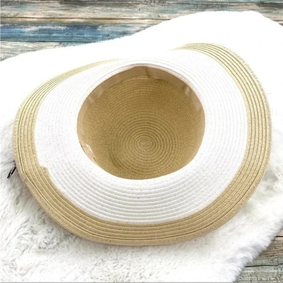 Chic Natural and White Straw Hat - Picture 7 of 7